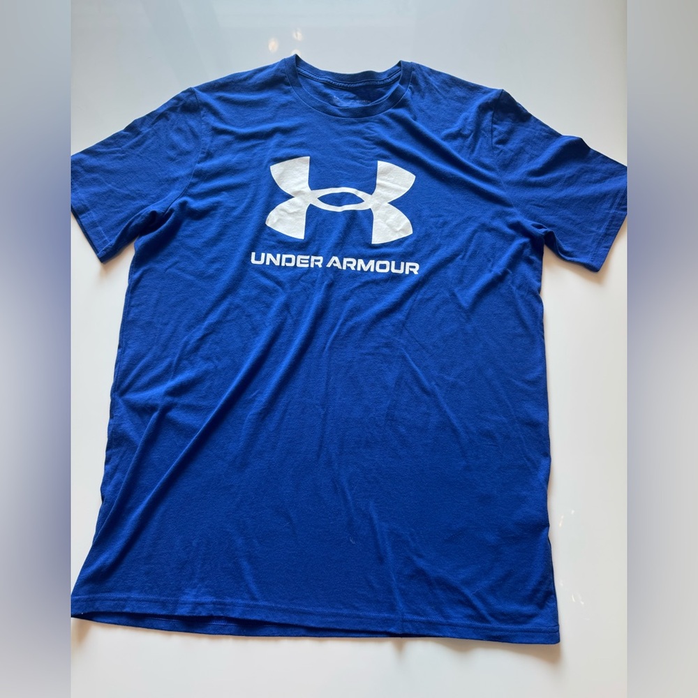 Under Armour Blue Short Sleeve Tee Performance Shirt